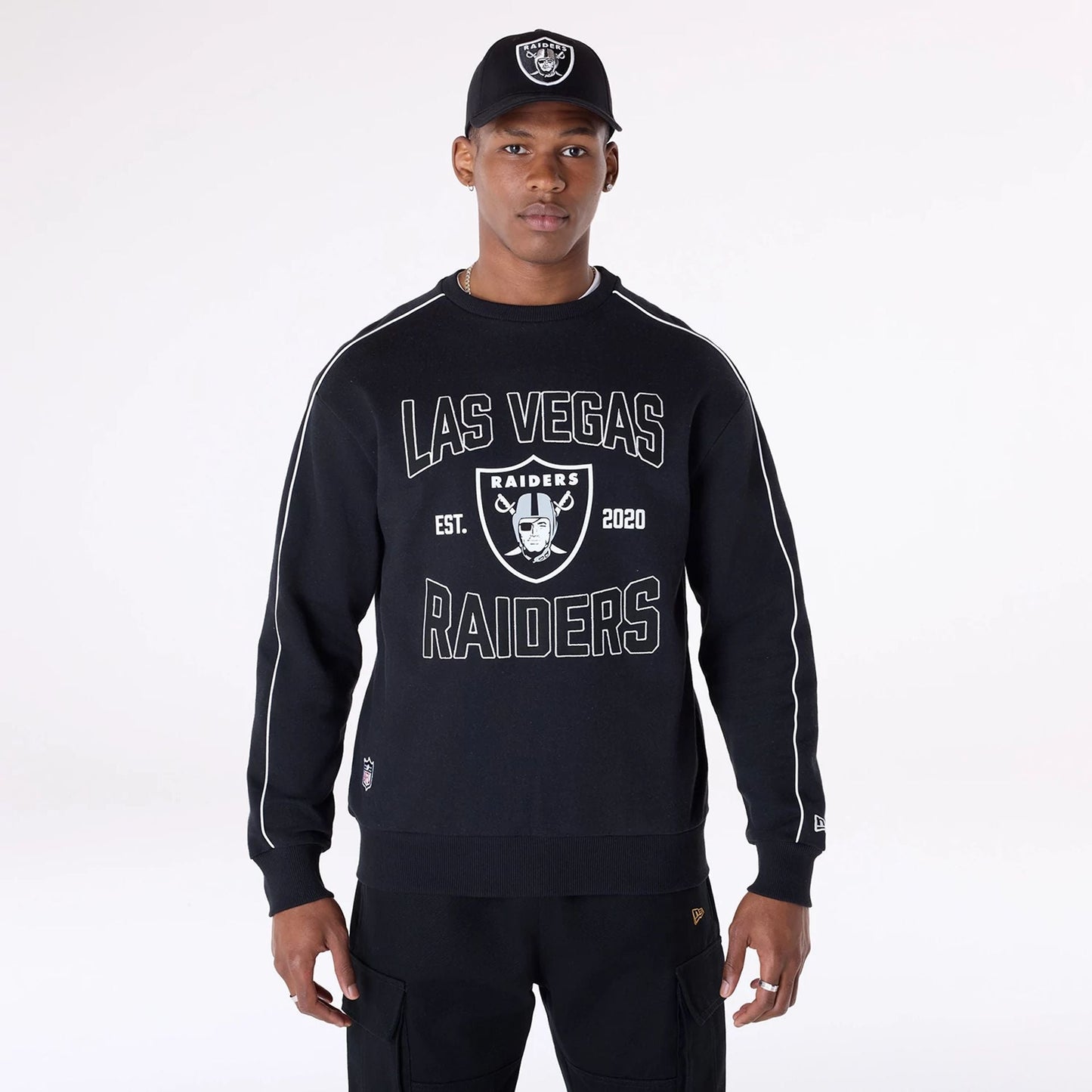 NEW ERA Las Vegas Raiders NFL Graphic Black Crew Neck Sweater