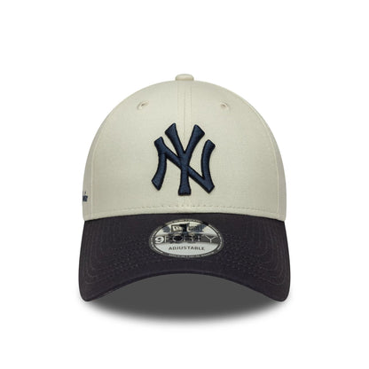New York Yankees MLB Side Script Cream 9FORTY Adjustable Cap