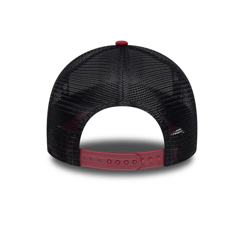NEW ERA Graphic Patch White 9FORTY A-Frame Trucker Adjustable Cap