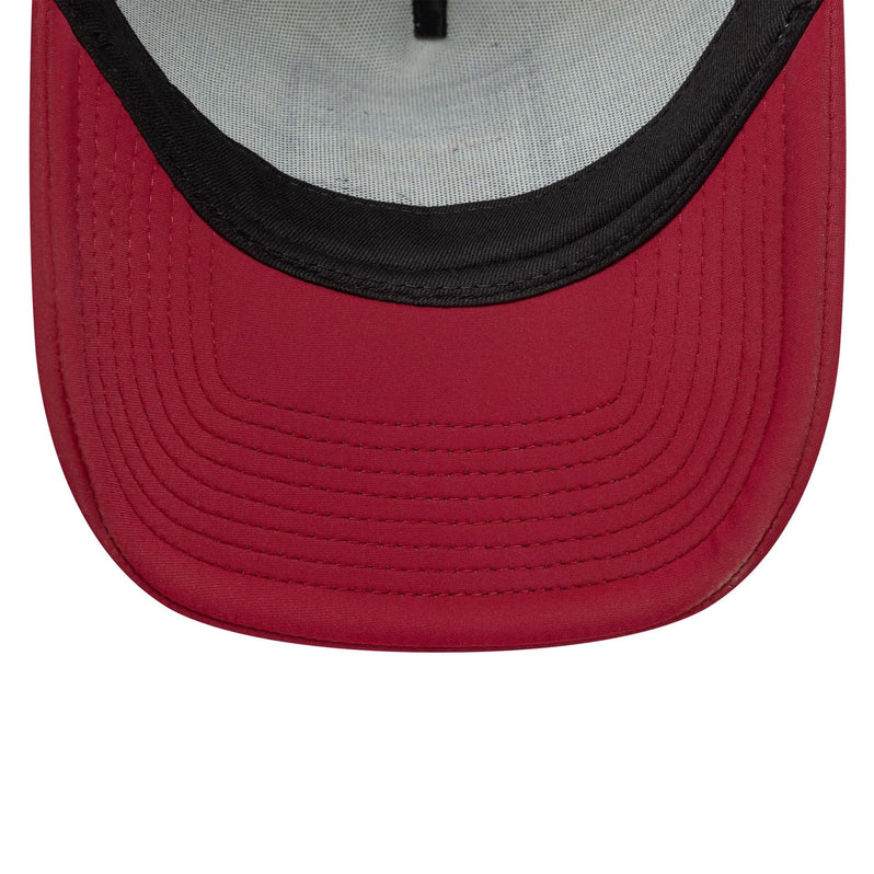 NEW ERA Graphic Patch White 9FORTY A-Frame Trucker Adjustable Cap