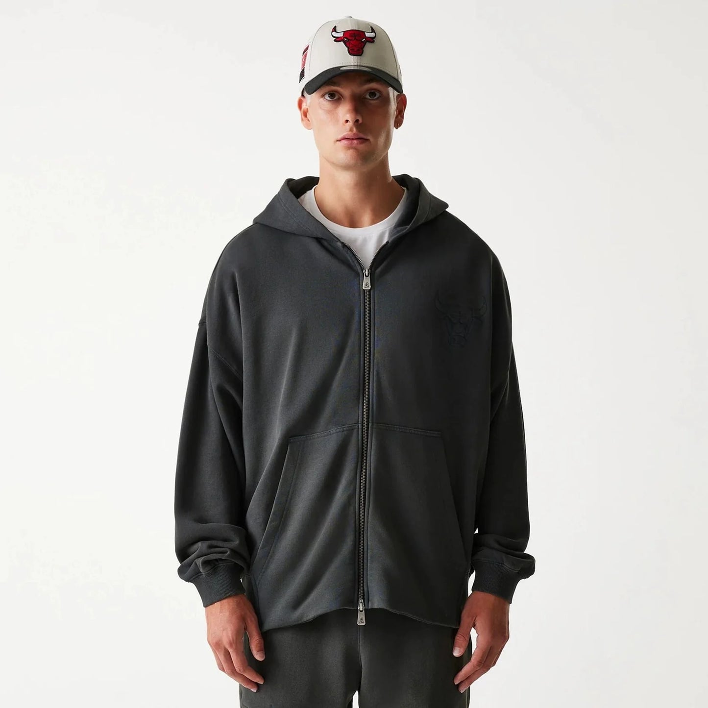 New Era Chicago Bulls NBA Washed Grey Full Zip Hoodie