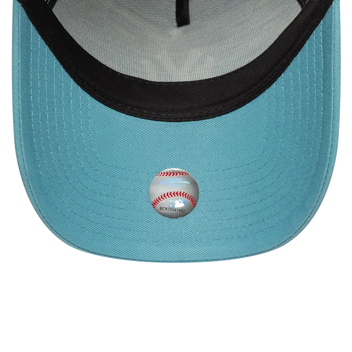 NEW ERA New York Yankees MLB World Series Pastel Blue 9FORTY E-Frame Trucker Adjustable Cap