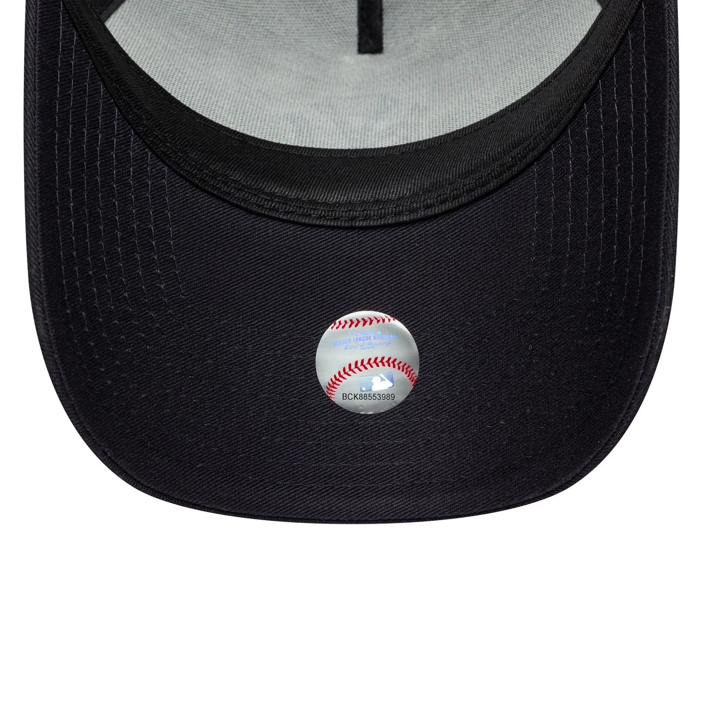 New Era New York Yankees MLB Outline Navy 9FORTY E-Frame Trucker Cap