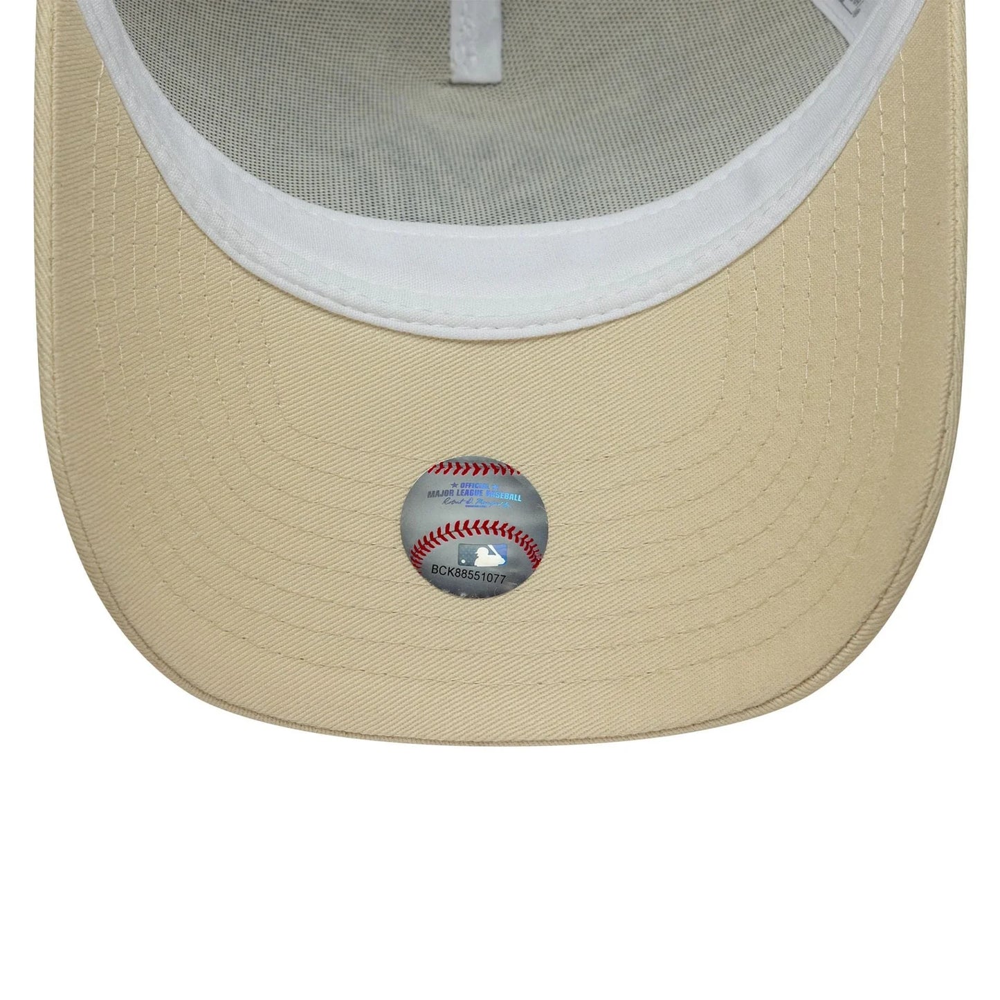 New Era New York Yankees MLB Outline Cream 9FORTY E-Frame Trucker Cap