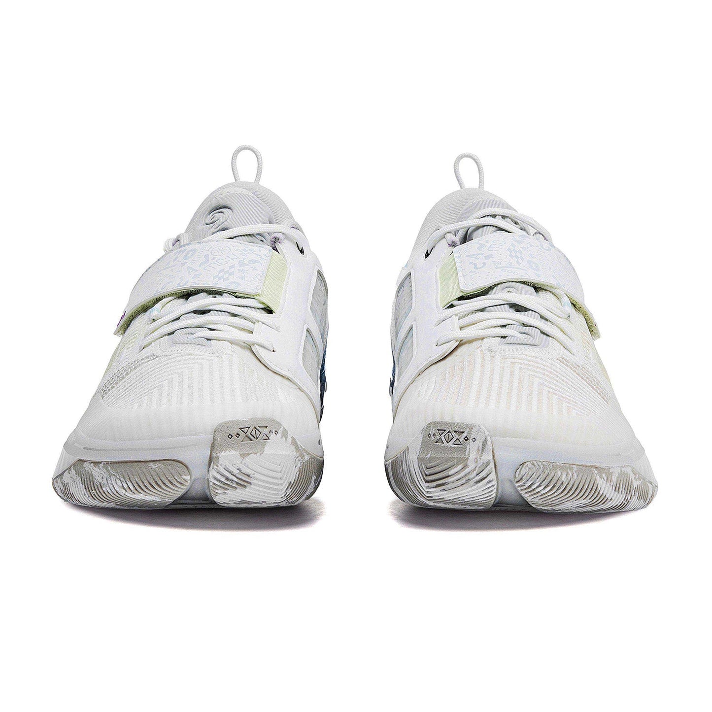Way of Wade 808 4 Ultra "Freeze"