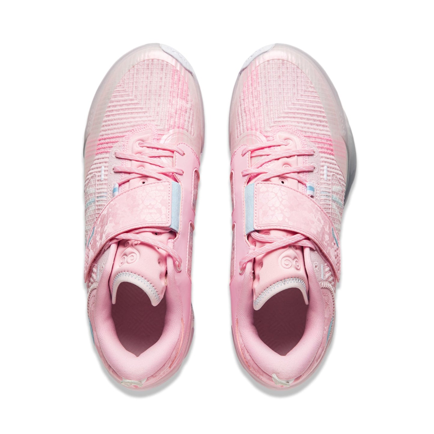 Way of Wade 808 4 Ultra "Family Love"