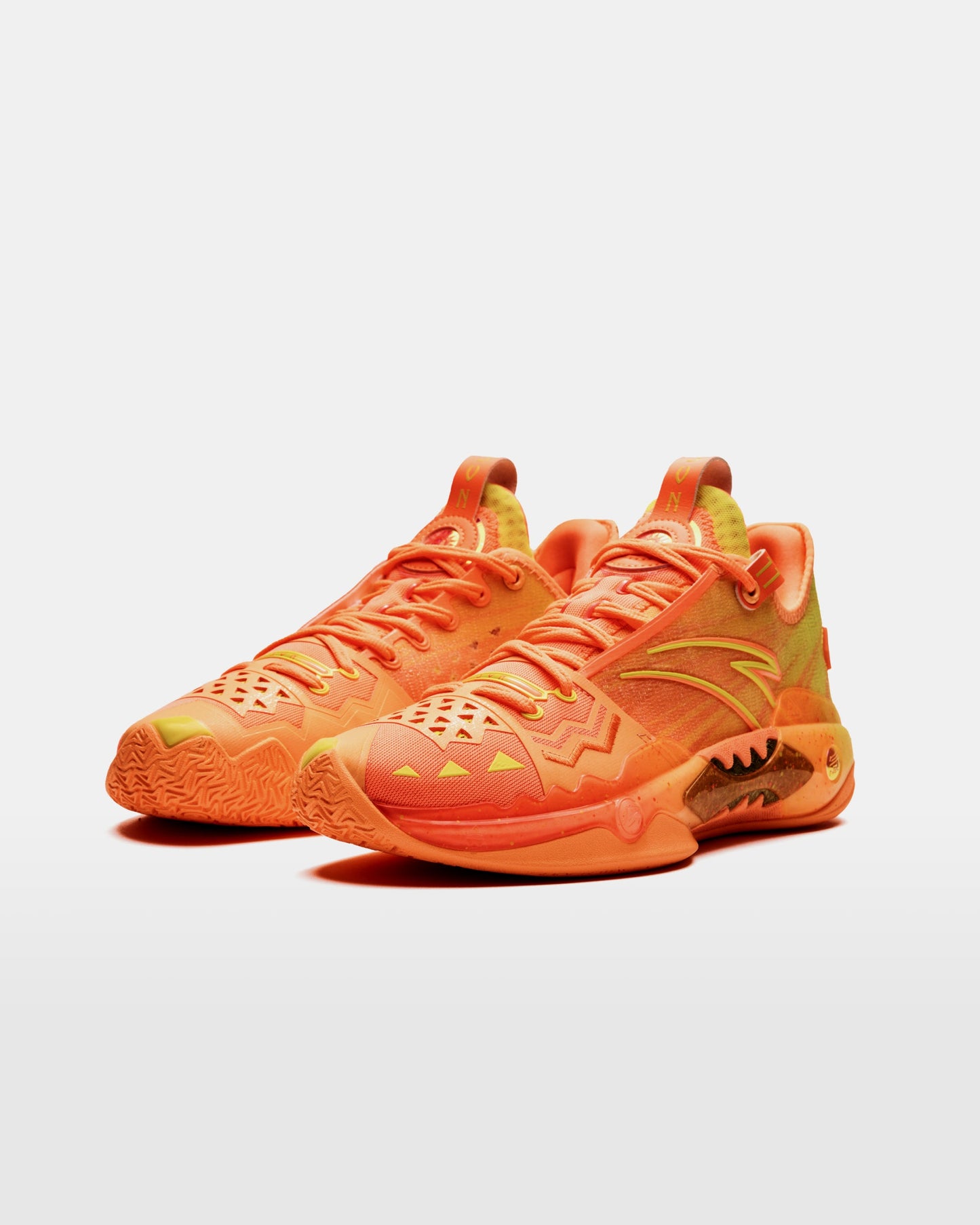 ANTA Shock Wave 5 Pro "Sun"