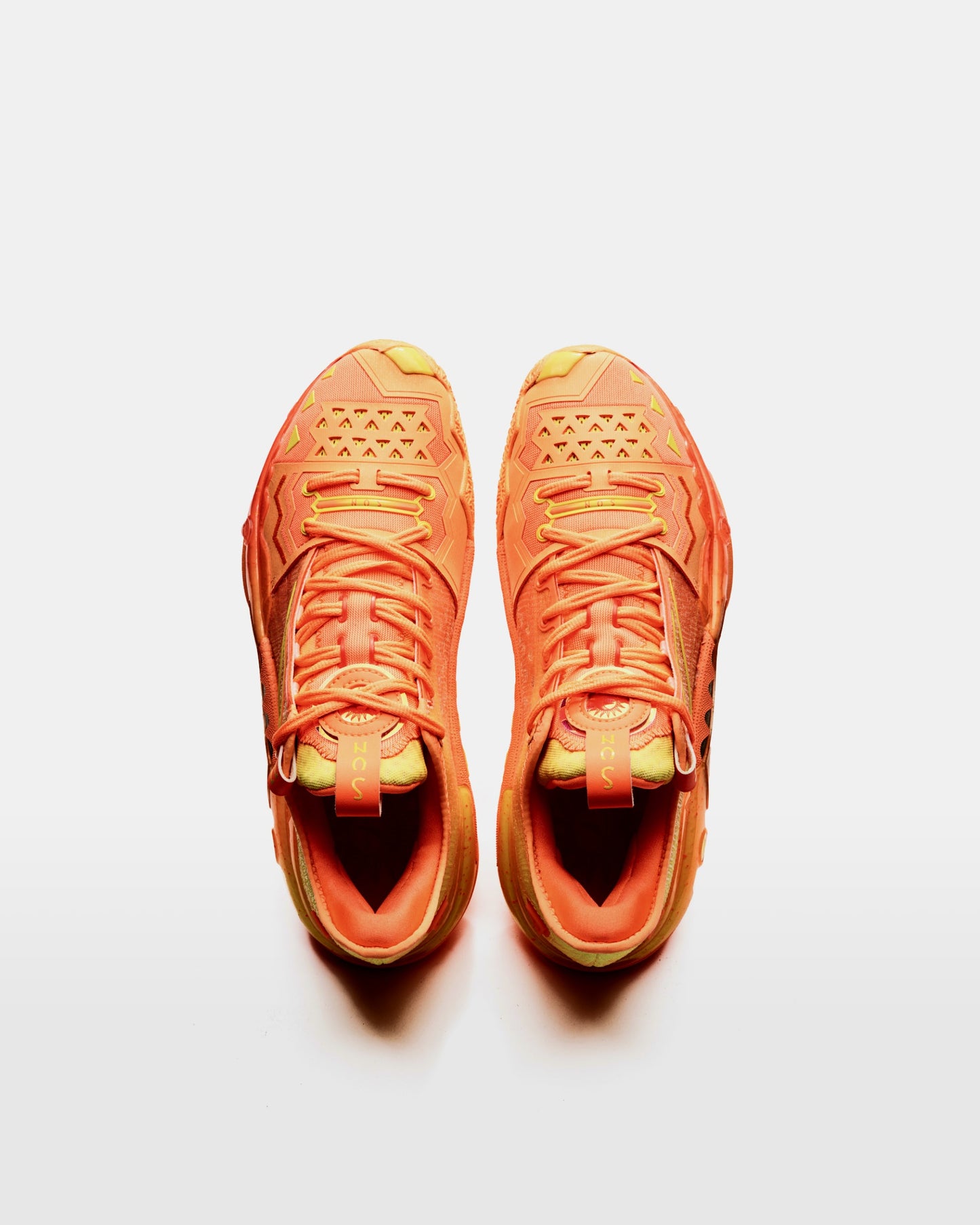 ANTA Shock Wave 5 Pro "Sun"
