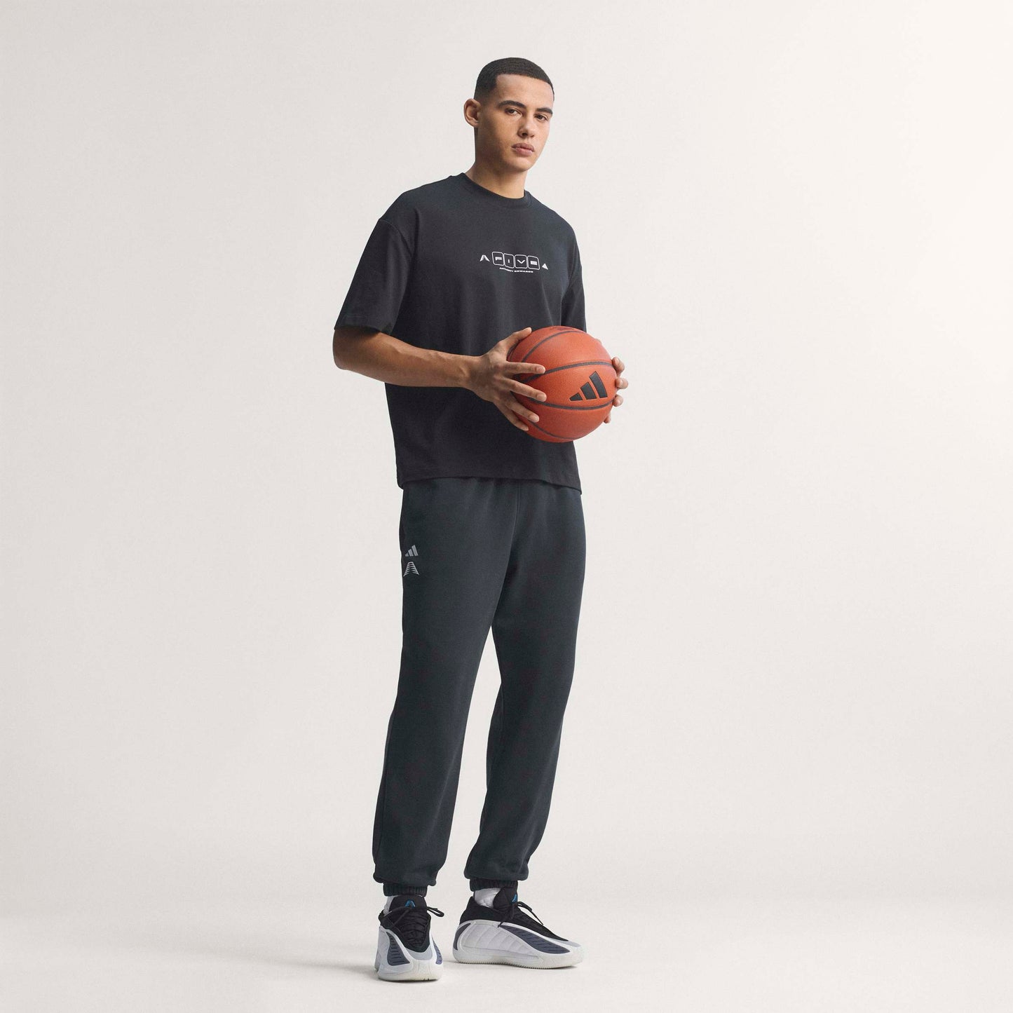 ADIDAS ANTHONY EDWARDS FOUNDATION SWEATPANT