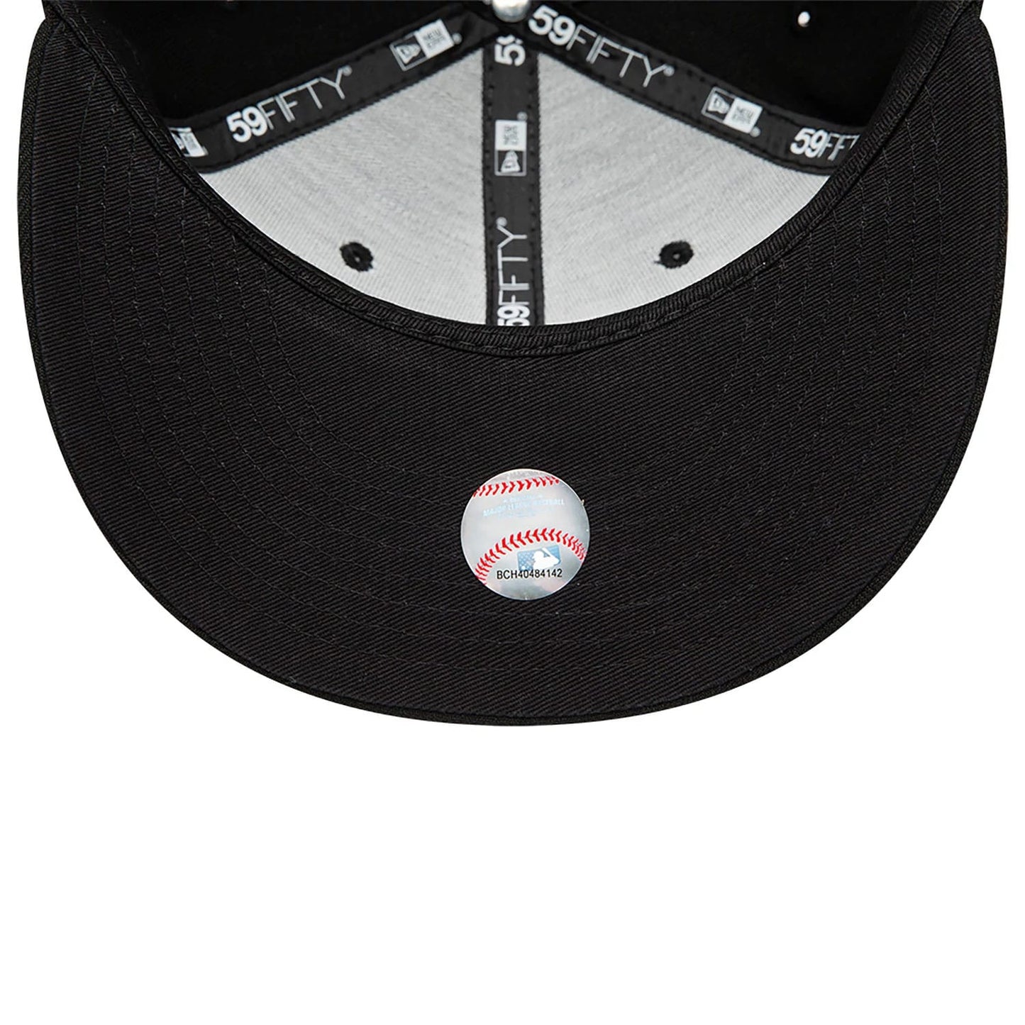 NEW ERA Atlanta Braves MLB Black on Black 59FIFTY Fitted Cap