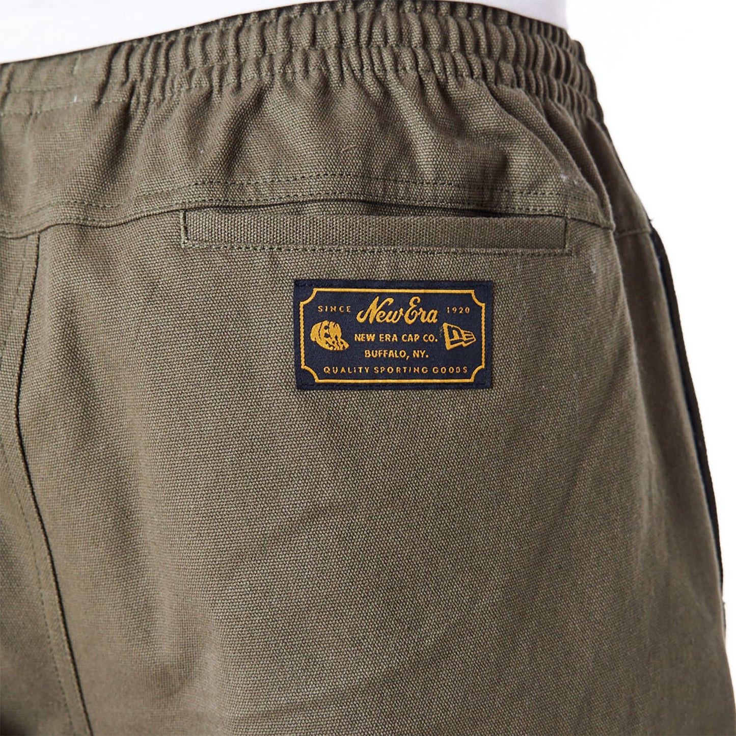 NEW ERA Green Cargo Trousers