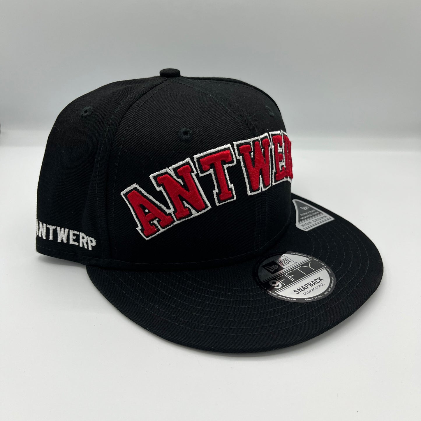 NEW ERA Antwerp Essential Black 9FIFTY Snapback Cap