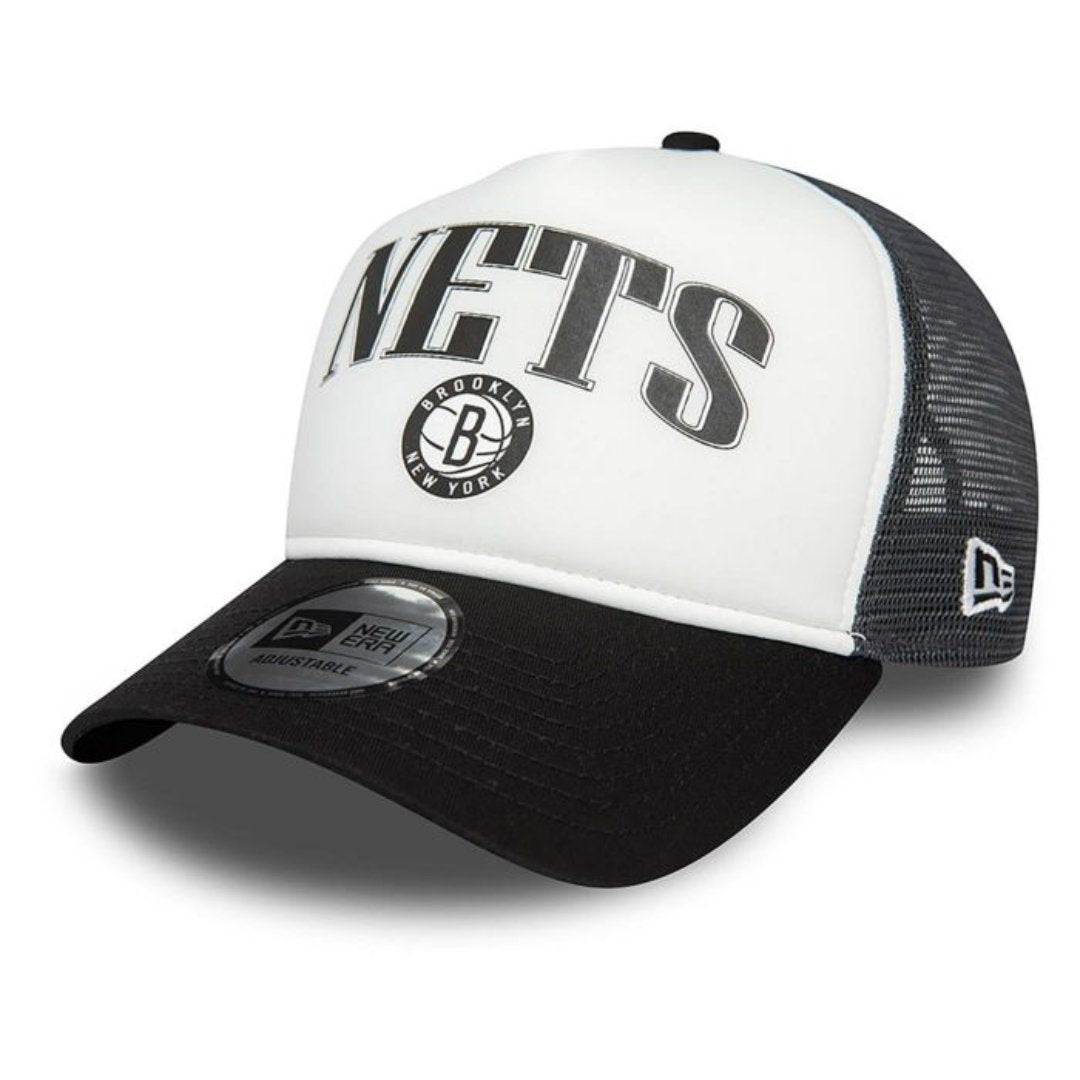 NEW ERA Brooklyn NETS NBA retro black E-Frame Adjustable Trucker Cap