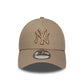 NEW ERA New York Yankees MLB League Essential Pastel Brown 9FORTY Adjustable Cap