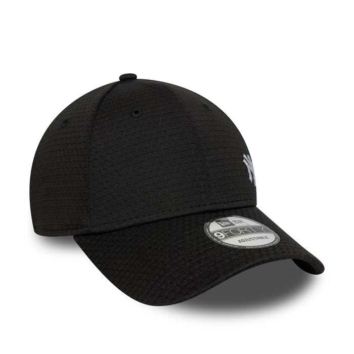 NEW ERA New York Yankees MLB Flawless Mesh Black 9FORTY Adjustable Cap