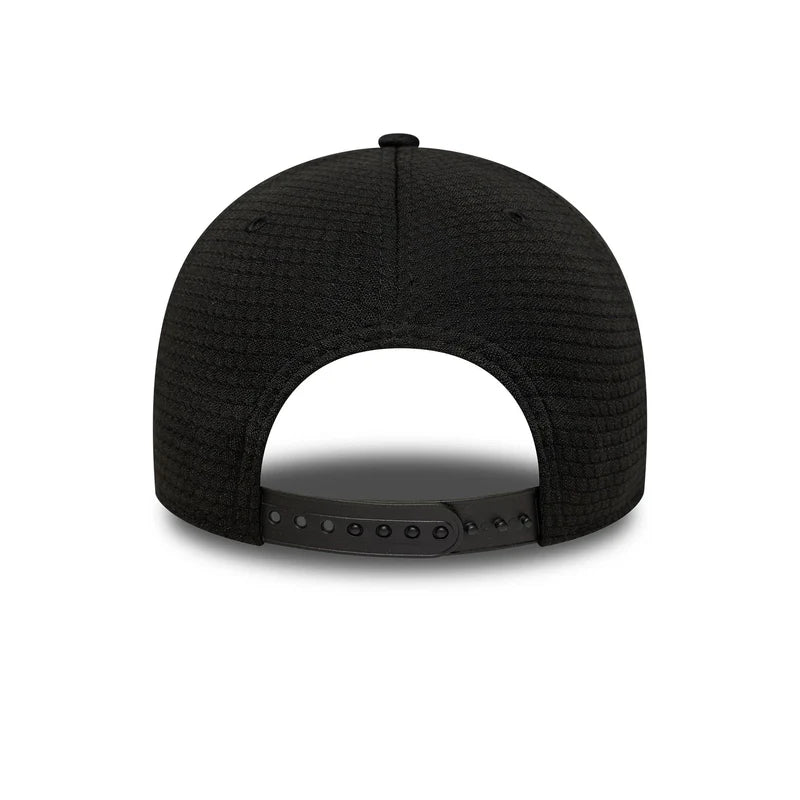 NEW ERA New York Yankees MLB Flawless Mesh Black 9FORTY Adjustable Cap