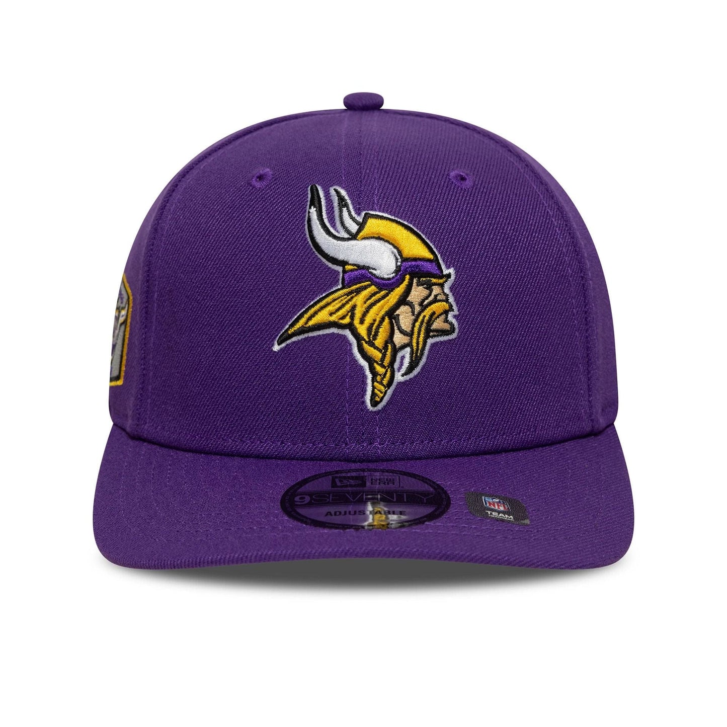 NEW ERA Minnesota Vikings NFL Patch Purple 9SEVENTY Stretch-Snap Adjustable Cap