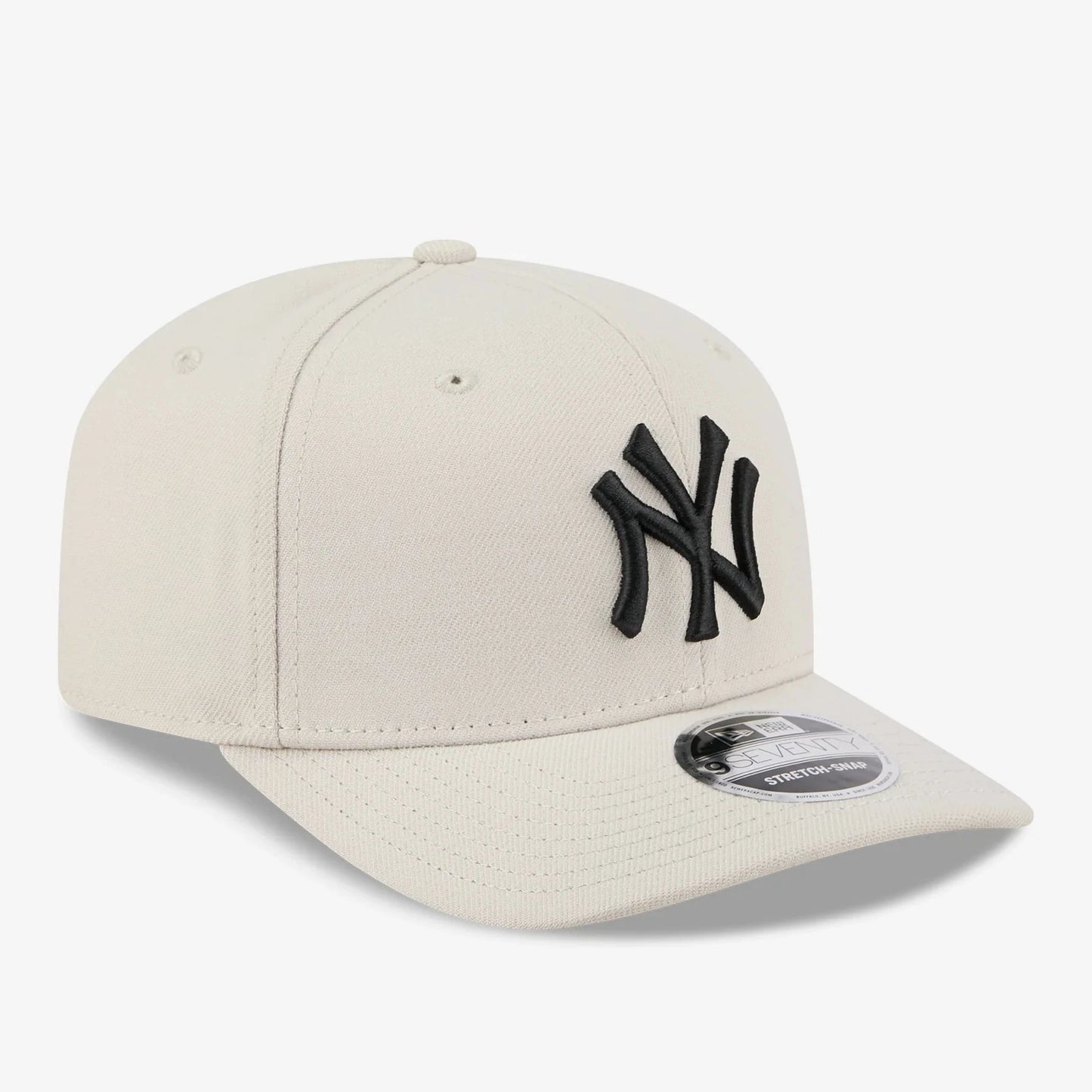 NEW ERA New York Yankees MLB White 9SEVENTY Stretch Snap Adjustable Cap