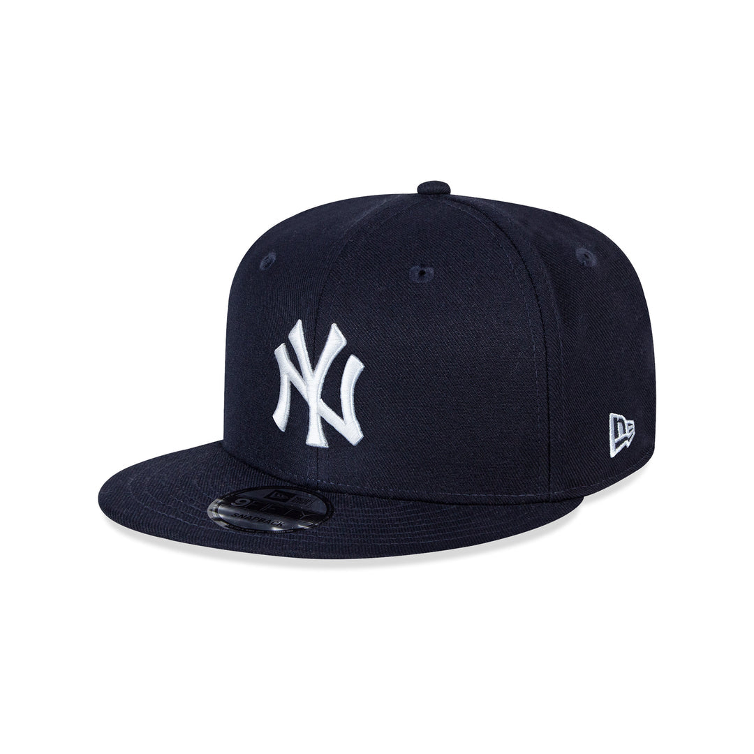 New Era New York Yankees Basic 9FIFTY Snapback