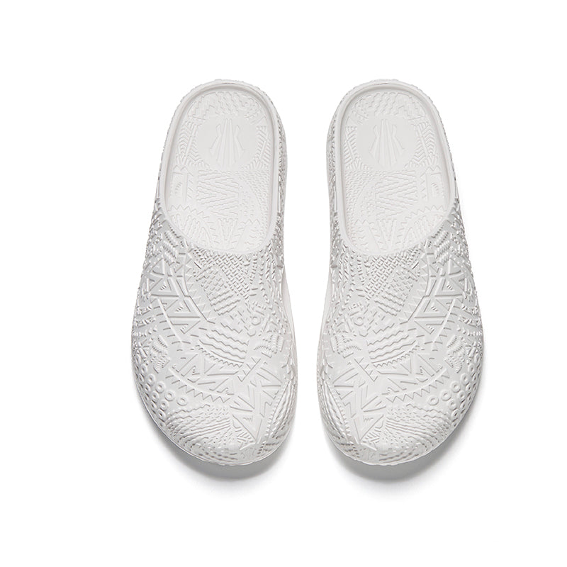 ANTA KAI Hélà Slides