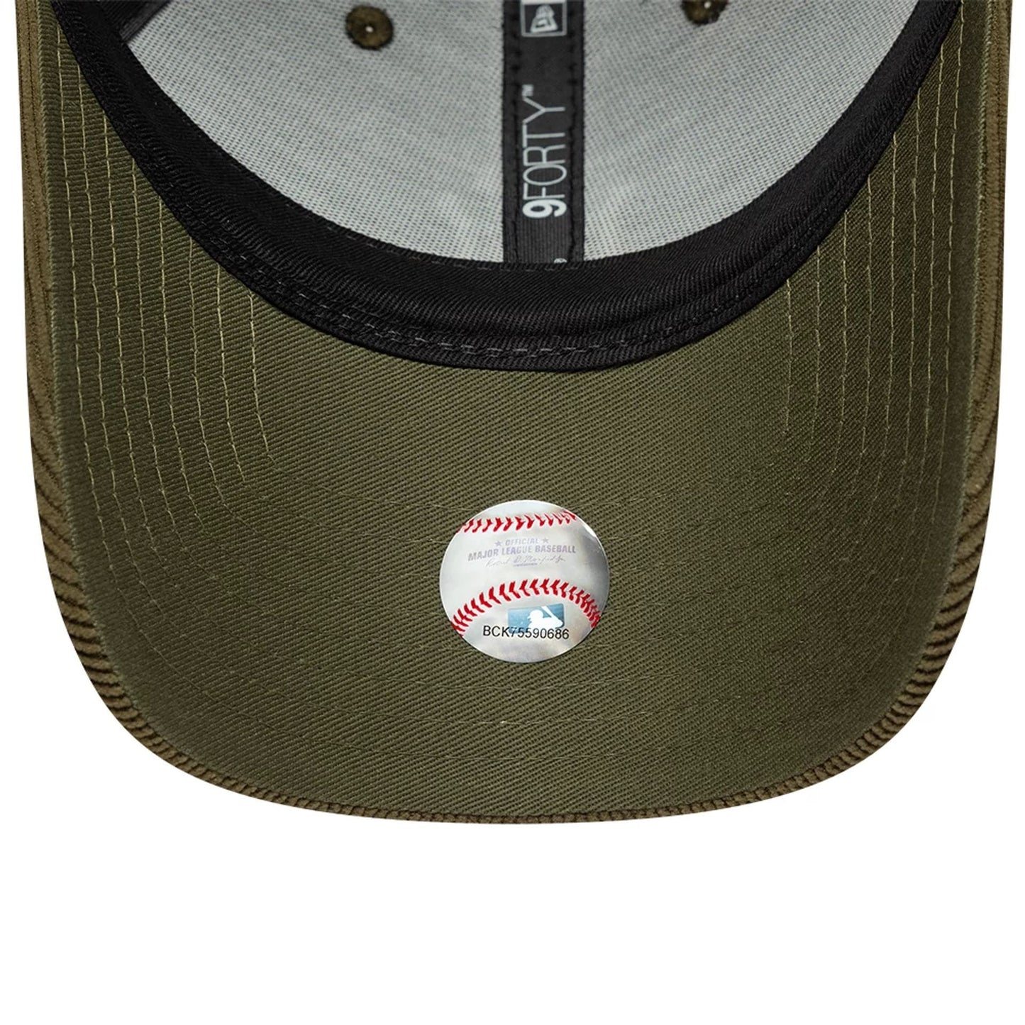 NEW ERA New York Yankees MLB Soft Cord Dark Green 9FORTY Adjustable Cap