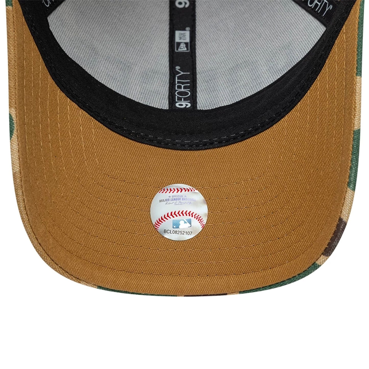 NEW ERA San Diego Padres MLB Wordmark Duck Camo 9FORTY M-Crown Adjustable Cap
