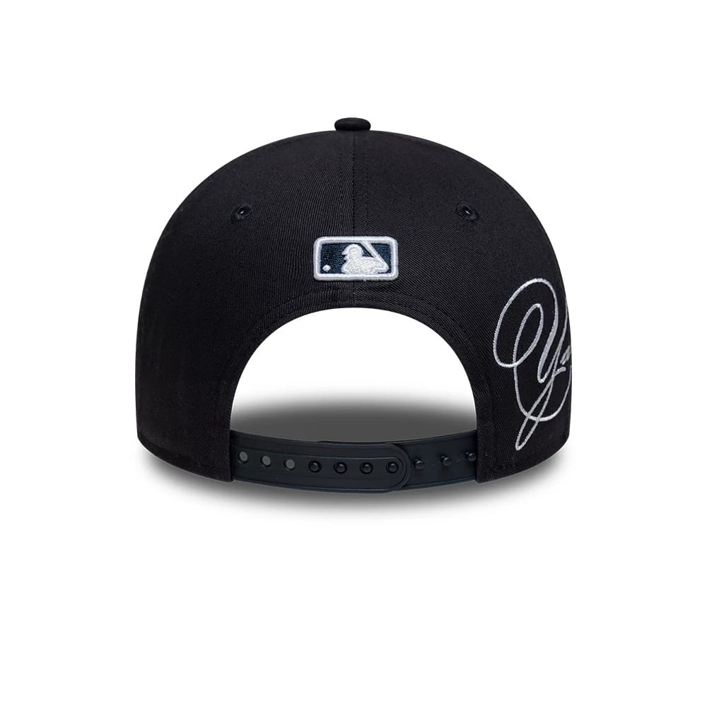 NEW ERA New York Yankees MLB Side Script Navy 9FORTY M-Crown Adjustable Cap