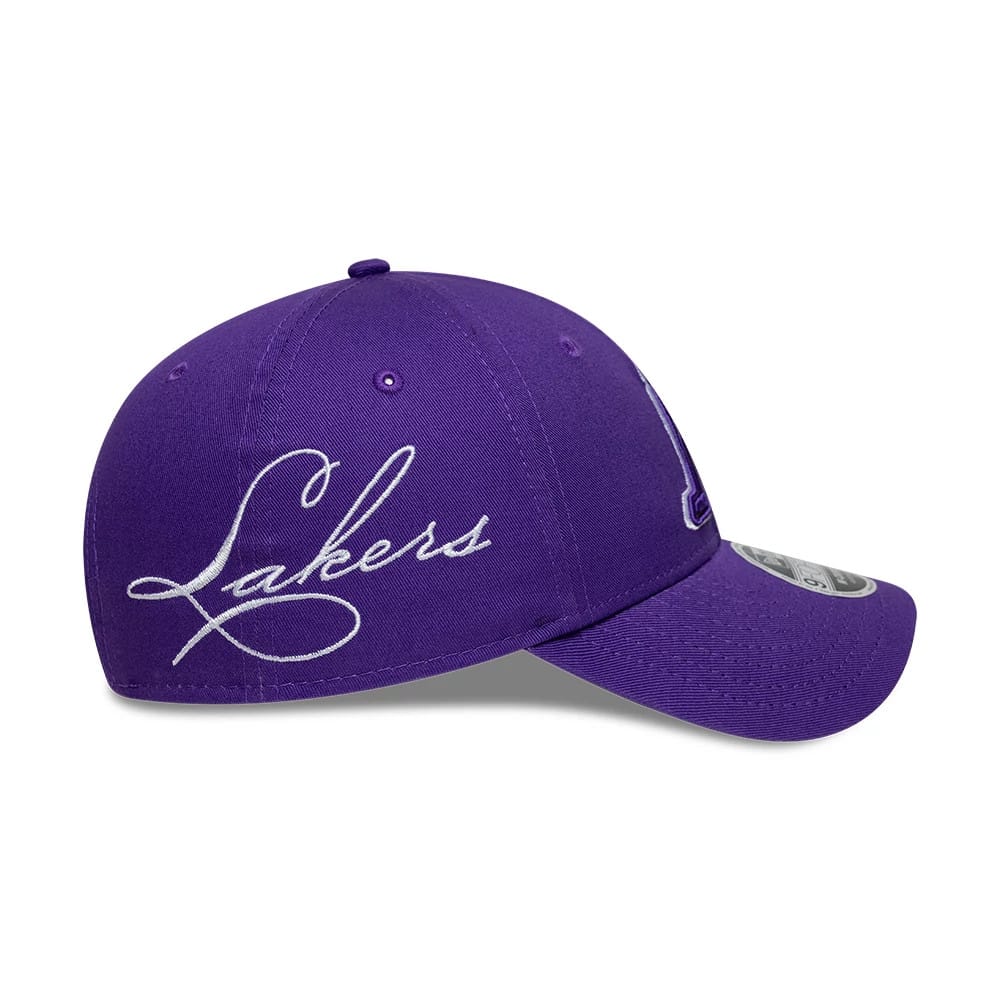 NEW ERA LA Lakers NBA Side Script Purple 9FORTY M-Crown Adjustable Cap