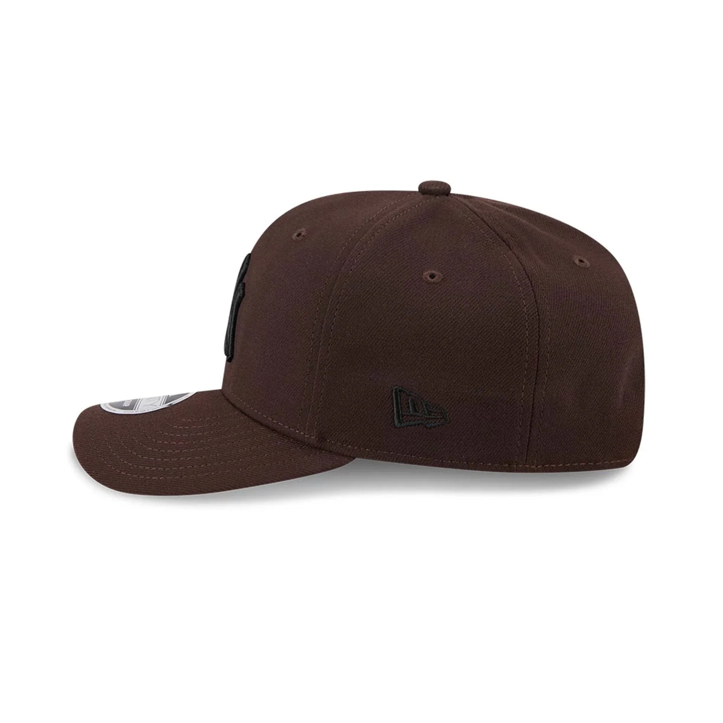 NEW ERA New York Yankees MLB Dark Brown 9SEVENTY Stretch Snap Adjustable Cap