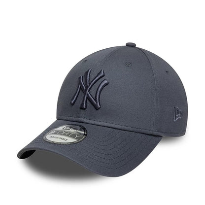 NEW ERA New York Yankees MLB League Essential Grey 9FORTY Adjustable Cap
